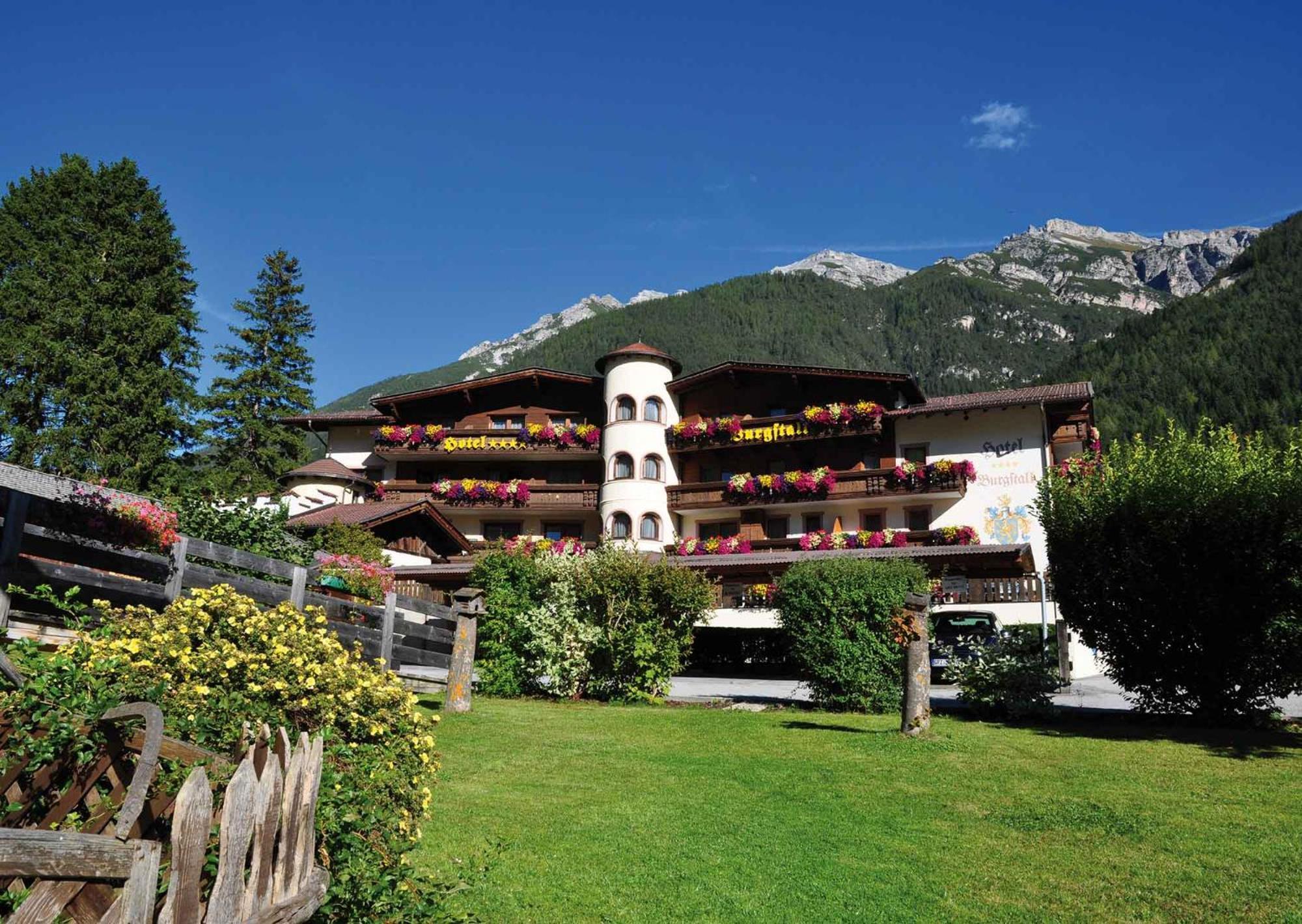 Hotel Burgstall Neustift im Stubaital Buitenkant foto