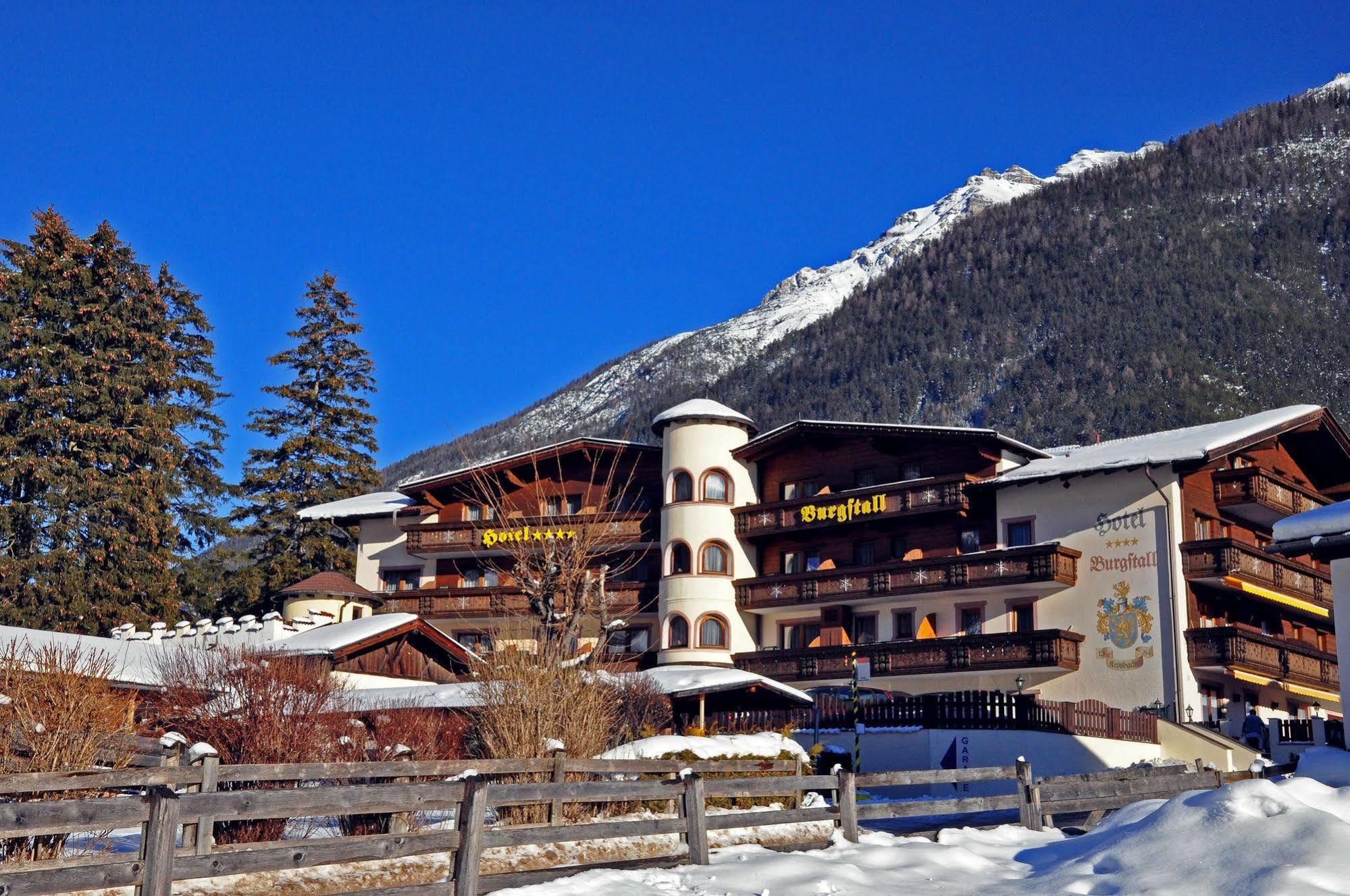 Hotel Burgstall Neustift im Stubaital Buitenkant foto