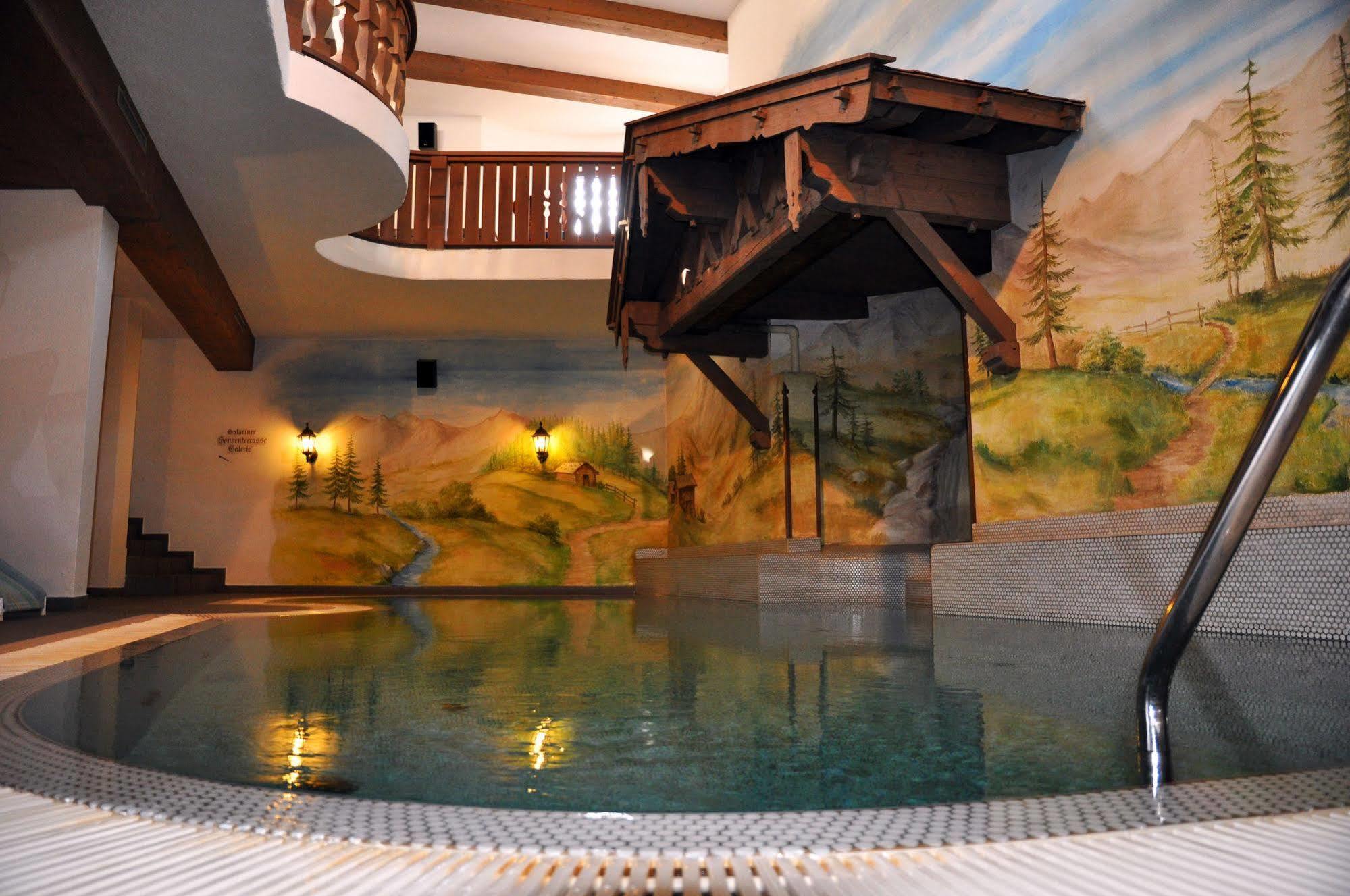 Hotel Burgstall Neustift im Stubaital Buitenkant foto