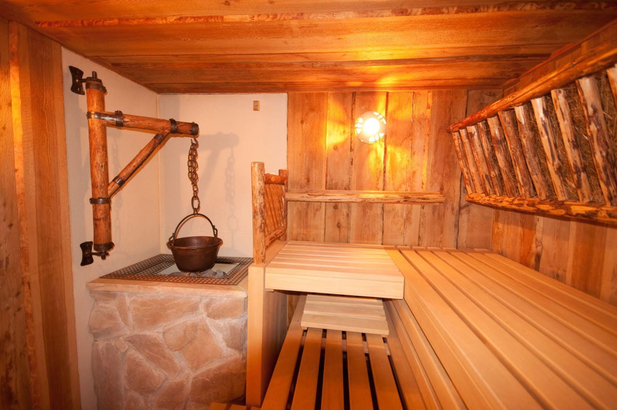 Hotel Burgstall Neustift im Stubaital Buitenkant foto