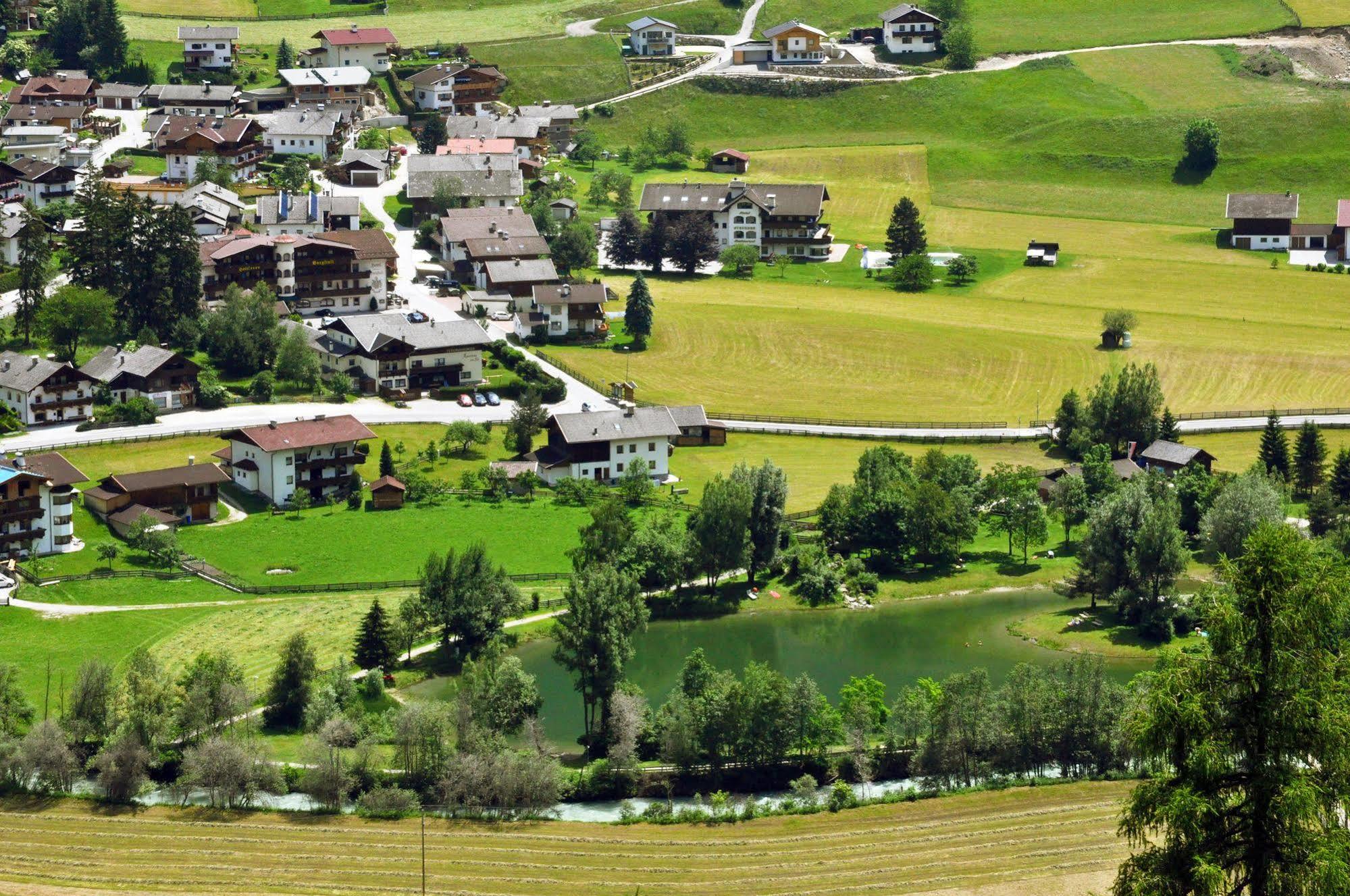 Hotel Burgstall Neustift im Stubaital Buitenkant foto
